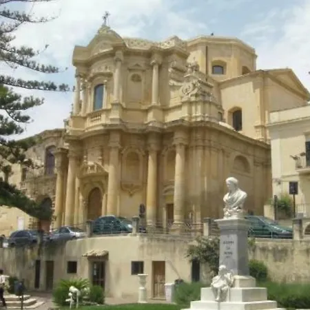 Da Francesco E Graziella * Noto